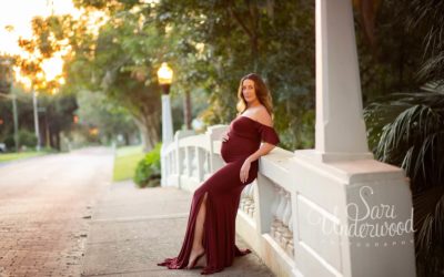 Orlando maternity photographer with client closet