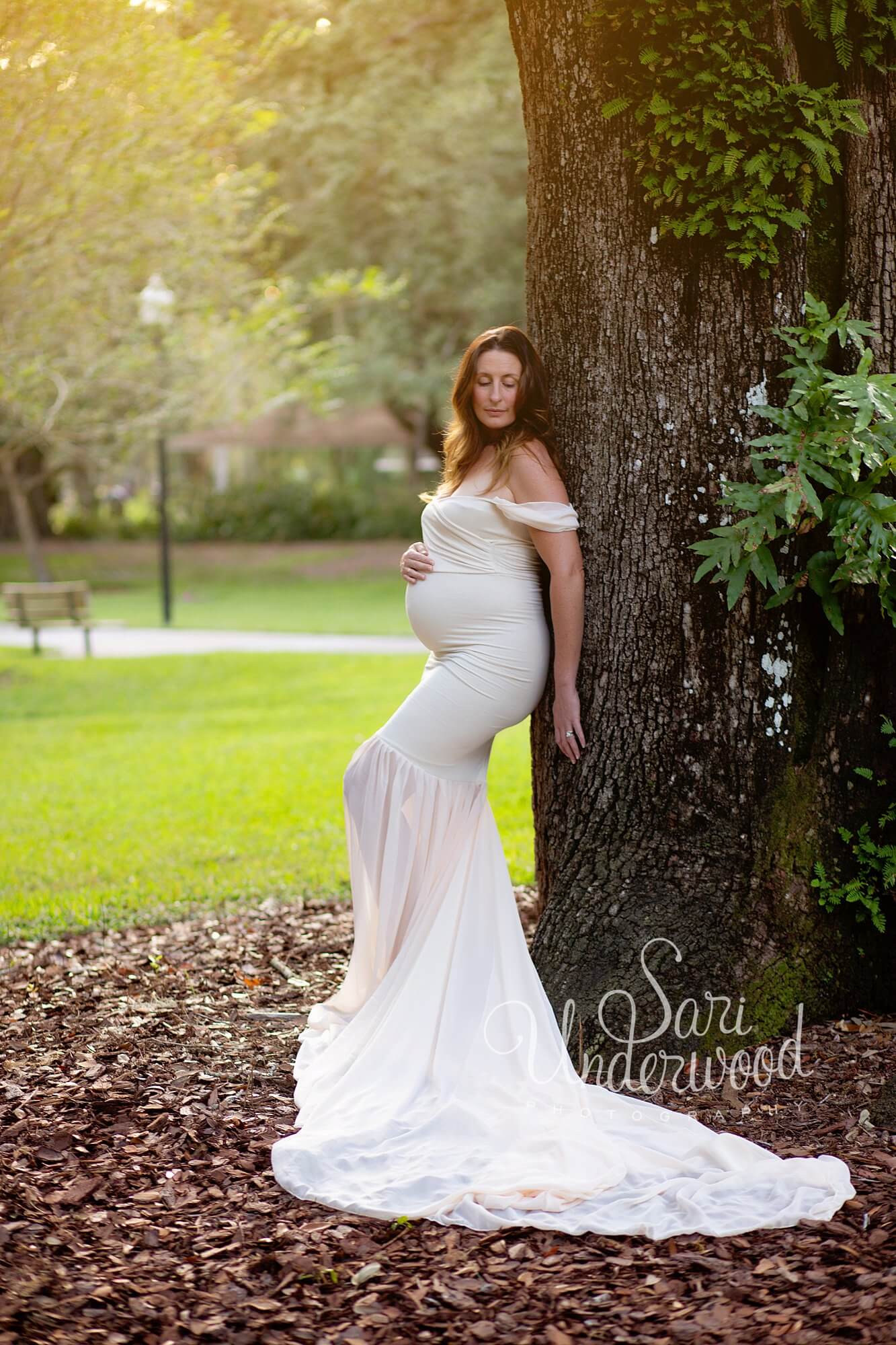 Orlando Maternity Photographer with Client Closet