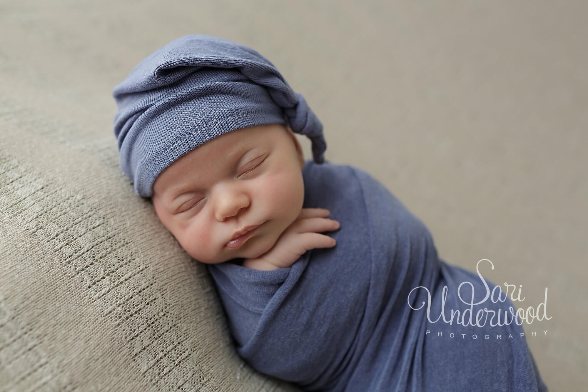 posed newborn photography orlando